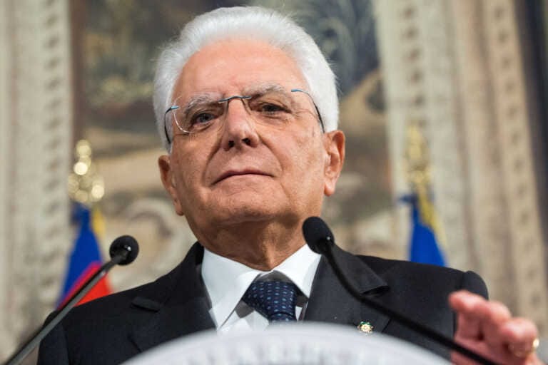 Mattarella premia gli “eroi” di Puglia e Basilicata: c’è pure la fondatrice di Made in carcere