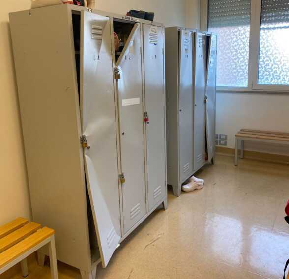 Allarme sicurezza al Policlinico di Bari: «Furti e aggressioni in alcuni ambienti dell’ospedale»