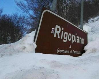 Galleria foto 'Strage Rigopiano, 29 vittime e 11 superstiti nella tragedia hotel' - foto 1