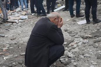Galleria foto 'Terremoto Turchia, Erdogan: “E’ il più forte dal 1939”' - foto 1