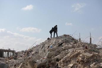 Terremoto Turchia oggi, scossa di magnitudo 6,4 nel Sud