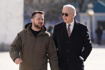Galleria foto 'Ucraina, Biden esclude invio F-16: “Per ora Zelensky non ne ha bisogno”' - foto 1