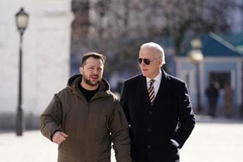 Ucraina, media Cina: “Visita Biden a Kiev irrazionale ed egoista”