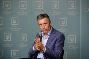 Galleria foto 'Ucraina-Russia, ex segretario Nato: “In un certo modo membri partecipano a guerra”' - foto 1