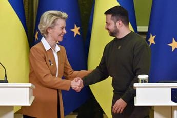 Galleria foto 'Ucraina, von der Leyen: “Kiev accederà a programmi Ue chiave”' - foto 1