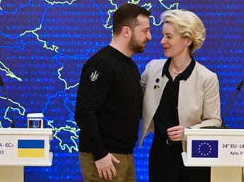 Galleria foto 'Ucraina, Zelensky: “Integrazione con Ue è irreversibile”' - foto 1