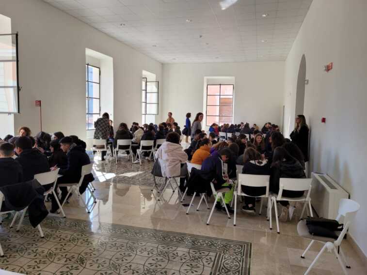 Galleria foto 'Bari, oltre 300 studenti a confronto con imprenditori e testimonial di aziende innovative a Porta Futuro' - foto 2