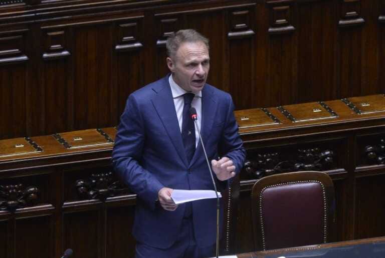 Galleria foto 'Siccità, Lollobrigida “Programmare interventi strategici”' - foto 1