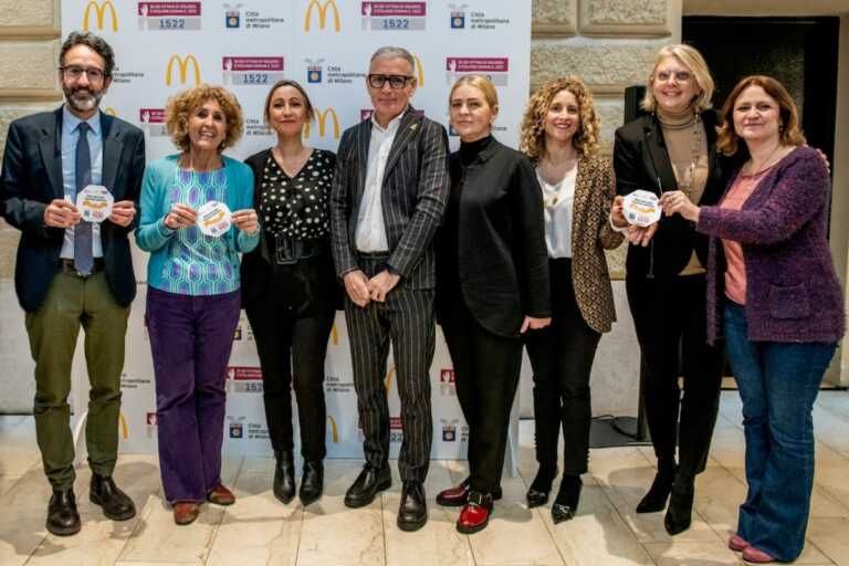 Galleria foto 'Arriva a Milano l’iniziativa McDonald’s contro la violenza sulle donne' - foto 1