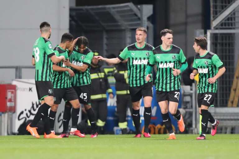 Galleria foto 'Sassuolo all’ultimo respiro, la Cremonese cede per 3-2' - foto 1