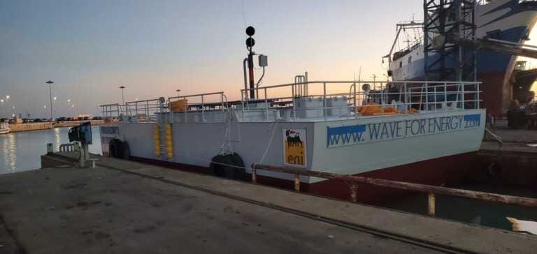 Galleria foto 'Energia dalle onde del mare, da Eni il progetto ISWEC a Pantelleria' - foto 1