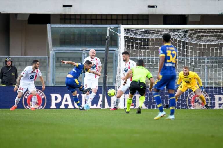 Galleria foto 'Verona-Monza termina 1-1, Sensi risponde a Verdi' - foto 1