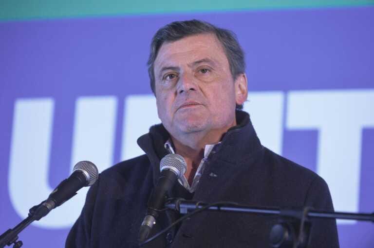 Galleria foto 'Ponte sullo Stretto, Calenda “Slogan che rimarrà lettera morta”' - foto 1