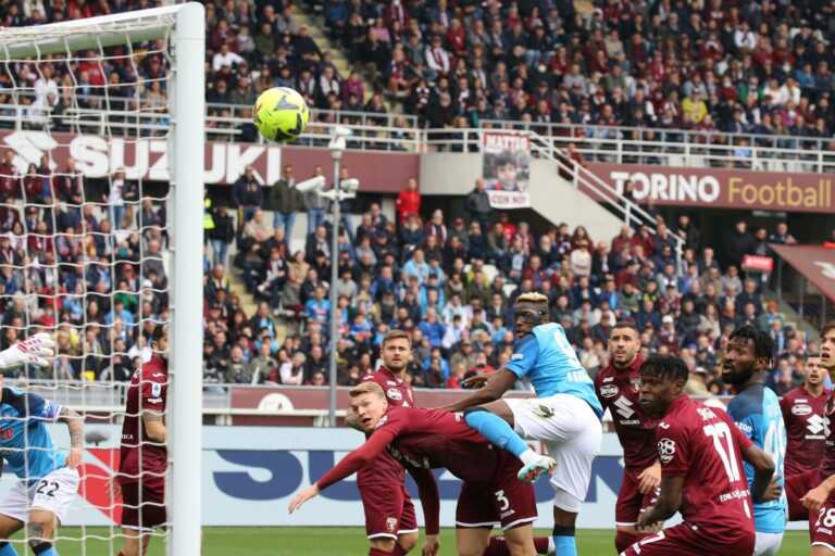 Galleria foto 'Poker del Napoli in casa del Torino, finisce 0-4' - foto 1