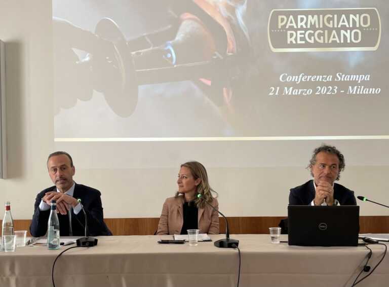 Galleria foto 'Parmigiano Reggiano, nel 2022 crescono vendite ed esportazioni' - foto 1