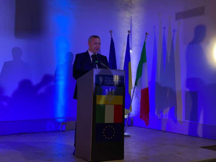 Ucraina, l’ambasciatore Melnyk a Bari: «Ringrazio i pugliesi per la solidarietà e l’accoglienza»