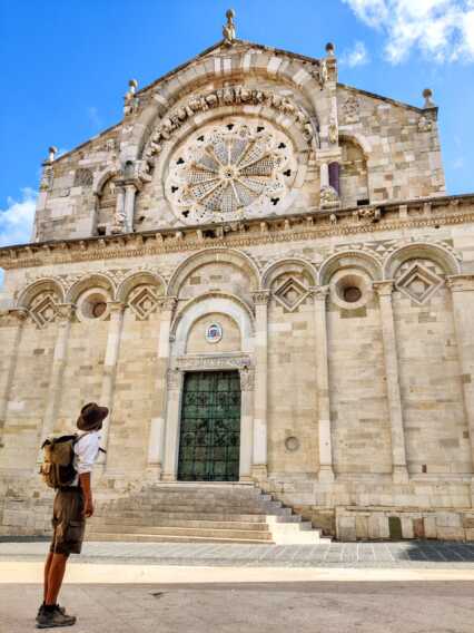 Galleria foto 'La bellezza del patrimonio di chi esplora a piedi: ecco i “Cammini di Puglia” – FOTO e VIDEO' - foto 12