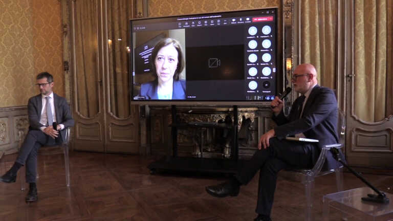 Galleria foto 'Tumori endometrio, con dostarlimab più chemio aumenta la sopravvivenza' - foto 1