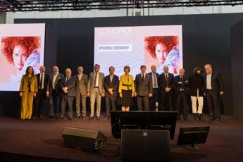 Galleria foto 'A Cosmoprof sorpassati numeri pre covid, BolognaFiere: “Manifestazione ammiraglia”' - foto 1