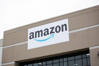 Galleria foto 'Amazon taglia altri 9mila posti di lavoro' - foto 1