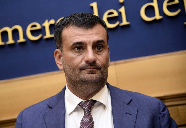 Pnrr, le preoccupazioni di Decaro: «Sbagliato togliere le risorse ai Comuni»