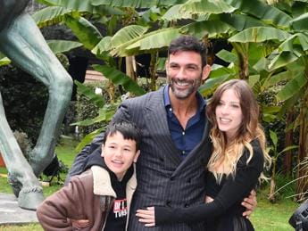 Galleria foto 'Ascolti tv, ‘Resta con me’ vince il prime time con oltre 3,8 mln' - foto 1