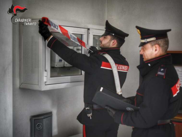 Statte, un’intera palazzina alimentata con un allaccio abusivo alla corrente elettrica: 13 denunce