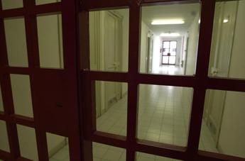 Galleria foto 'Carceri, Cirielli: “Via patria potestà a madri condannate in via definitiva”' - foto 1