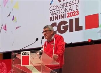 Galleria foto 'Cgil, Landini chiude il congresso: “Con Meloni diversità consistenti, non escluso sciopero”' - foto 1