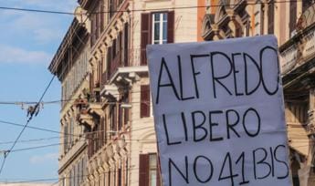 Galleria foto 'Cospito, il medico: “Crisi cardiaca poteva essere fatale”' - foto 1