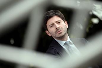 Galleria foto 'Covid Bergamo, Speranza: “Sereno, ho piena fiducia in magistratura”' - foto 1