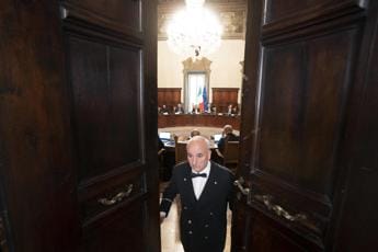 Galleria foto 'Dalla caccia alle cavallette alla tassa sui cani, addio ai regi decreti' - foto 1