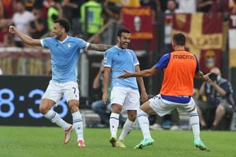 Galleria foto 'Derby Lazio-Roma, allerta Viminale: alto rischio incidenti' - foto 1