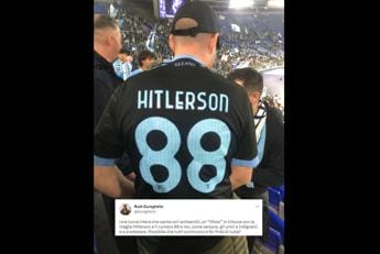 Galleria foto 'Derby Lazio-Roma, è un tedesco il tifoso con maglia ‘Hitlerson 88’' - foto 1