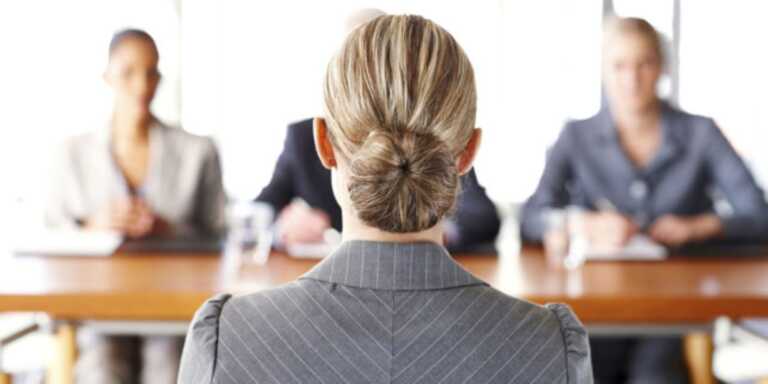 AI, rischio occupazione per le donne