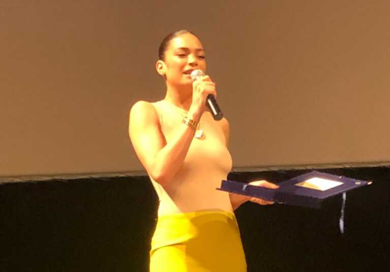 Bif&st, a Elodie il premio “Silvana Mangano” come attrice rivelazione: «Non me lo aspettavo»