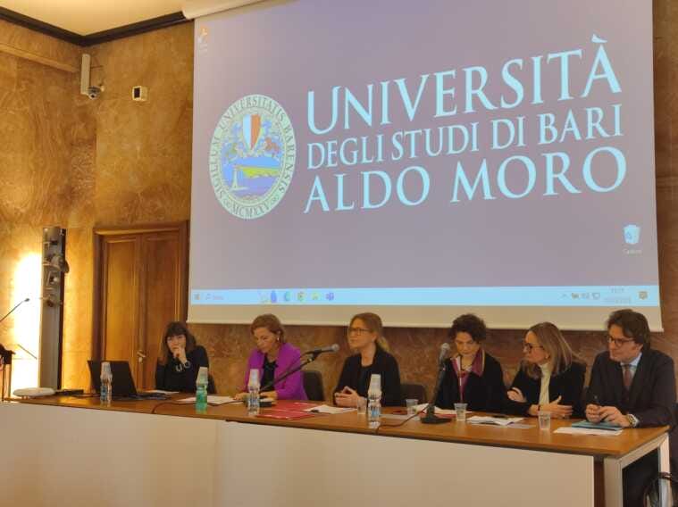 Galleria foto 'Dieci seminari per arrivare alle radici della violenza: all’UniBa torna il Corso per le competenze trasversali' - foto 1