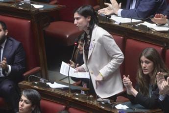 Galleria foto 'Governo, ‘sfida’ Meloni-Schlein: affondo dem su lavoro e diritti' - foto 1