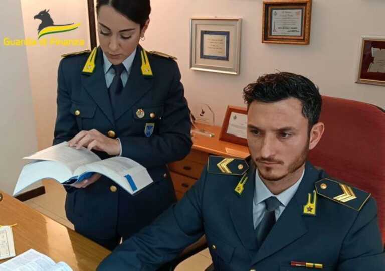 Galleria foto 'Società con sede “formale” in Portogallo evade il fisco per 32 milioni: maxi sequestro dei finanzieri di Bari' - foto 1