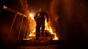 Galleria foto 'Incendi, Italia fanalino di coda in Europa per la sicurezza degli edifici' - foto 1
