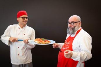 Galleria foto 'Inclusione sociale, Lidl sostiene PizzAut' - foto 1