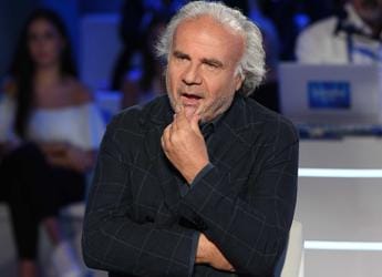 Galleria foto 'Jerry Calà “dimesso a pieni voti” dalla clinica dopo l’infarto' - foto 1