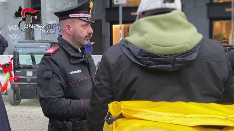 Galleria foto 'Rider, scoperto sfruttamento lavorarivo nel settore della Gig Economy' - foto 1
