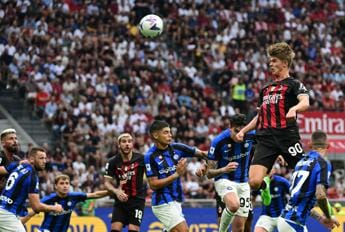 Galleria foto 'Long covid e infortuni dei calciatori, lo studio' - foto 1