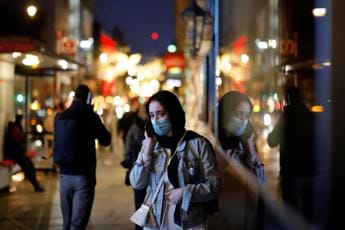 Galleria foto 'Long Covid, Lancet: “1 su 10 smette di lavorare, condizione va presa sul serio”' - foto 1