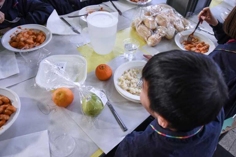 Bari, mense scolastiche comunali: il Tar Puglia prende tempo. Udienza rinviata al 6 dicembre per la trattazione