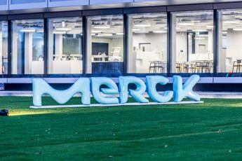 Galleria foto 'Merck, con diversificazione produzioni e forniture gettate basi per ulteriore crescita' - foto 1