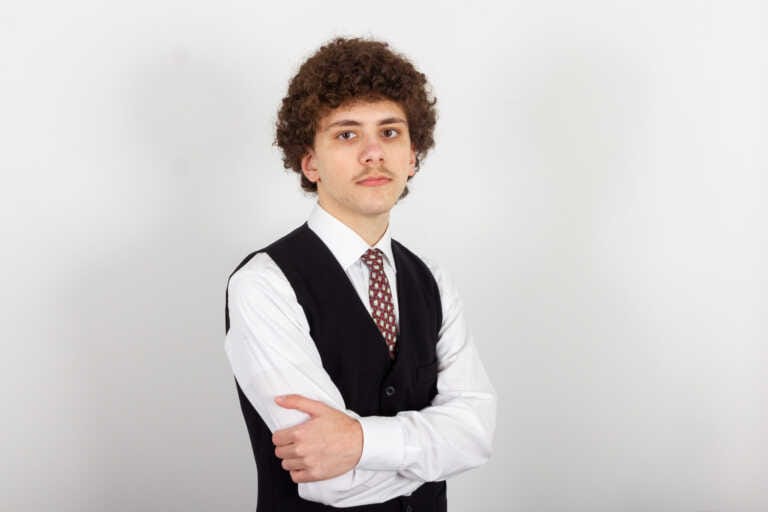 A 17 anni è già un genio del marketing. Così il fasanese Michele De Giuseppe fa volare tante aziende
