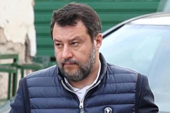 Galleria foto 'Migranti, Salvini: “Disgustoso pensare che Guardia costiera li lasci morire”' - foto 1
