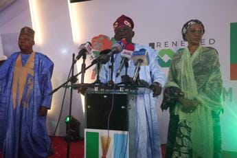 Galleria foto 'Nigeria, Tinubu è il nuovo presidente' - foto 1